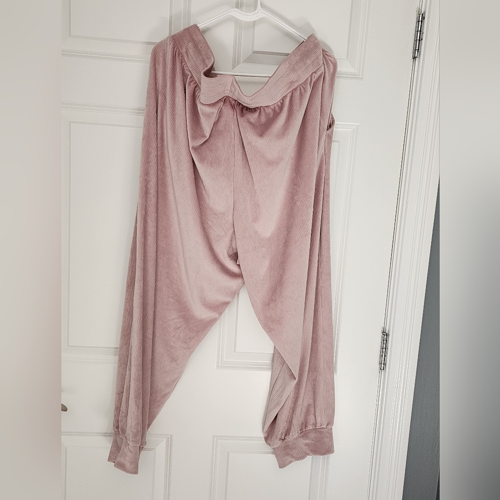 NWT Victoria's Secret Soft Pink Joggers, SIXE XXL